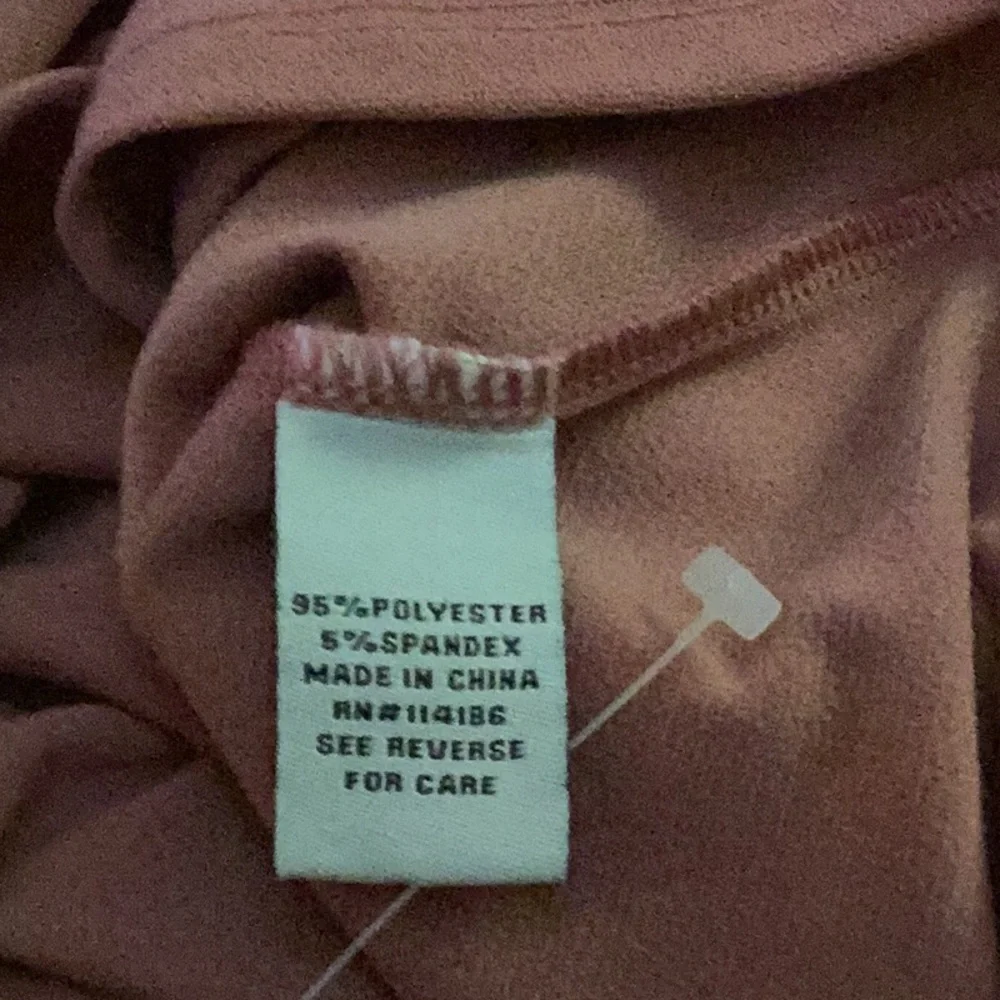 🌸NWT Sexy Size 2 XLarge Top Closet Must Have & Fun to Wear 🌸 - Picture 9 of 9